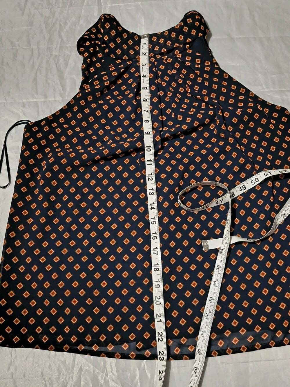 Banana Republic Women's Size S Sleeveless Halter Blouse Navy Orange Geometric - Picture 9 of 10